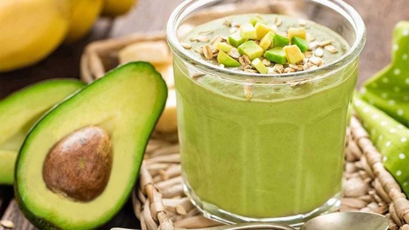 Cách làm sinh tố bơ thơm ngon béo ngậy tại nhà đơn giản